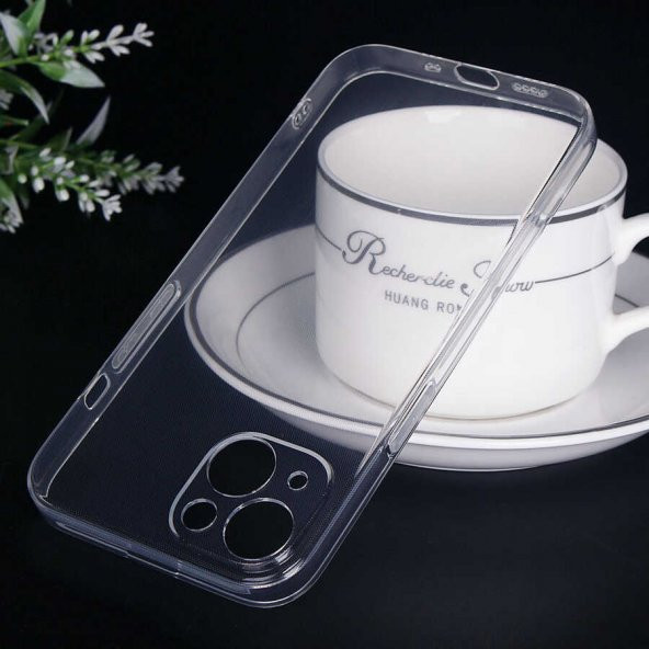 Apple iPhone 13 Kılıf Lüks Kamera Korumalı Silikon - 5