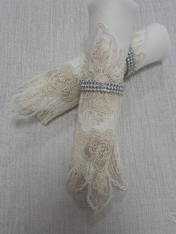 Finezza Nihal Güpürlü Keten Bej Sofra Takımı 8 kişilik 160x230 cm 17 Prç. - 1153 - 3