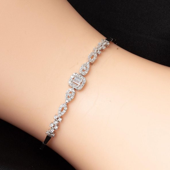 Starlight Baget Taşlı Beyaz Altın Set - Resim 3