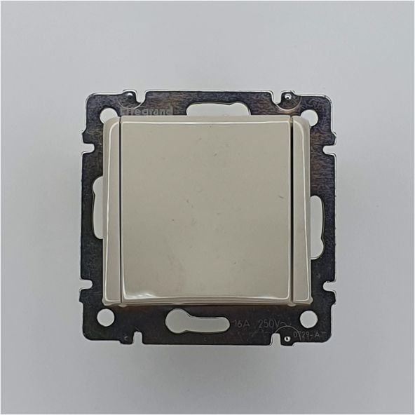 Legrand Valena Kapaklı topraklı priz 10/16 A - 250V AC Bej 774322 - 2