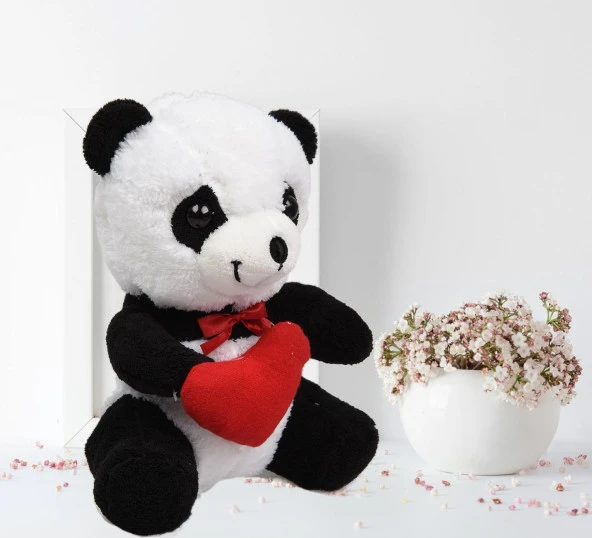 Elinde Kalp Tutan Sevimli Peluş Panda - 35 cm
