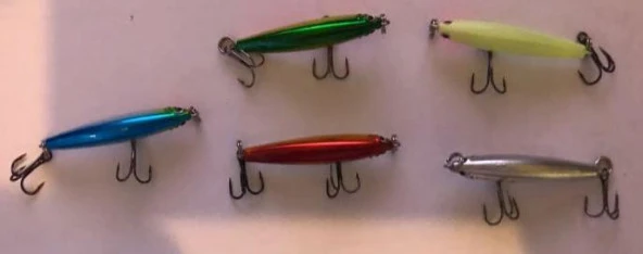 PROFISHER 5 li Set Sert Yapay Balık Yem 3.5g 5 cm Bölmeli Kutu İçinde - 12