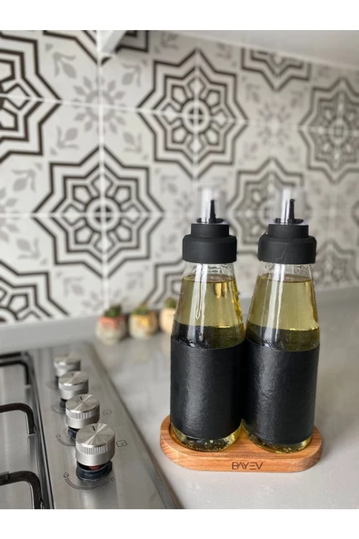 Deri Kılıf Ahşap Stadlı 3 Parça Büyük Boy Damlatmaz Akıllı Cam Yağlık Seti - 750 ml