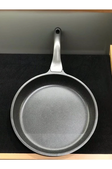Stark Granit Döküm Tava Yanmaz Yapışmaz 28 cm Gri - 2