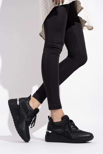 Siyah Fileli Dolgu Topuklu Sneaker Bağcıklı Spor Ayakkabı - Pily - 3