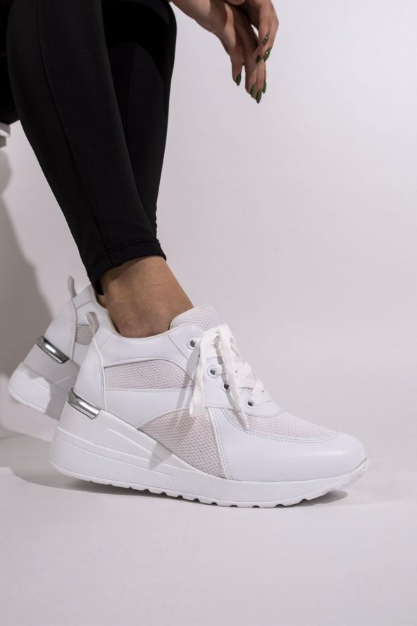 Modabuymus Beyaz Fileli Dolgu Topuklu Sneaker Bağcıklı Spor Ayakkabı - Pily