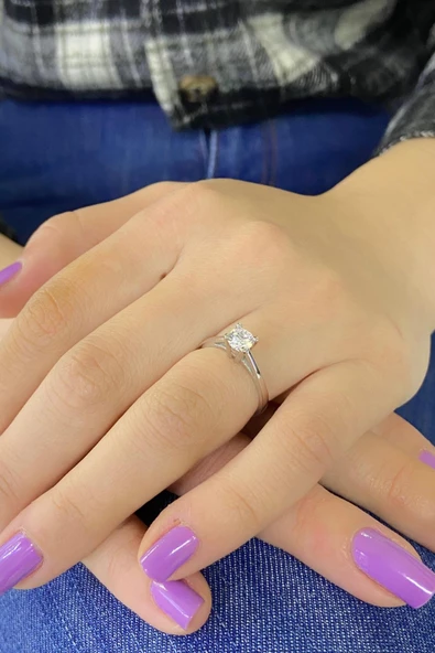 Pırlanta Modeli 5 mm Zirkon Kalite 925 Gümüş Yüzük - 2