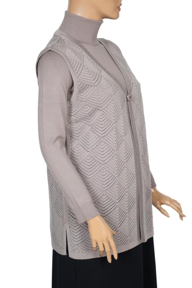 Hesna Kadın Taçlı Triko Ajurlu Broşlu Yelek Taş Beji - 3