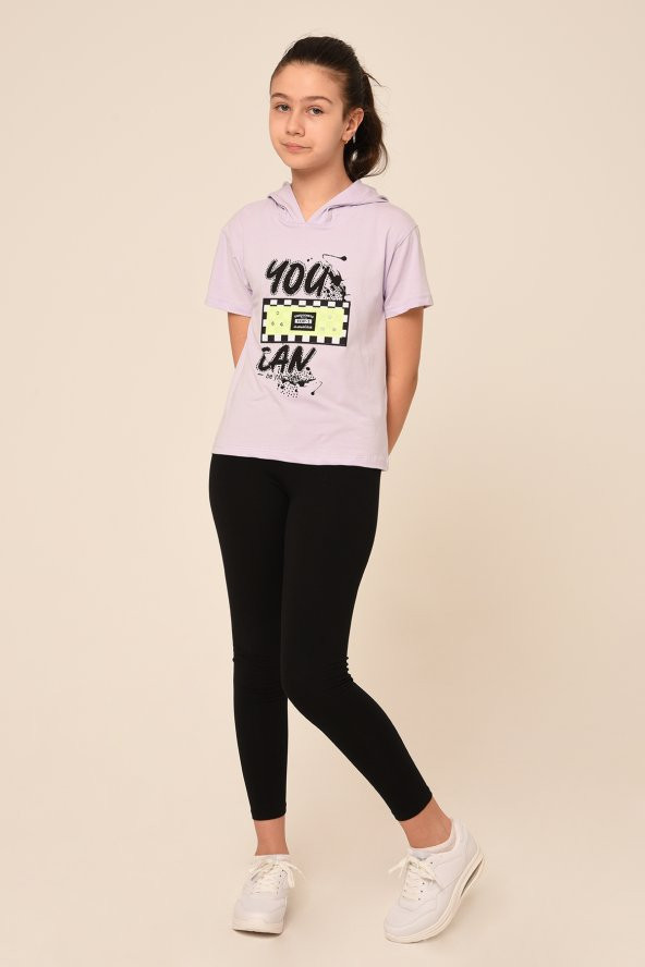 Kız Çocuk Baskılı ve Nakışlı Kapsonlu Kısa Kollu T-shirt