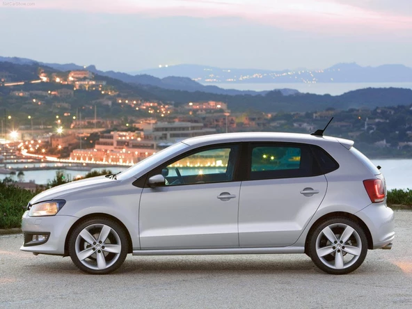 VW Polo 2010-2017 Polen Klima Filtresi Kapağı 6R1819422A - 2