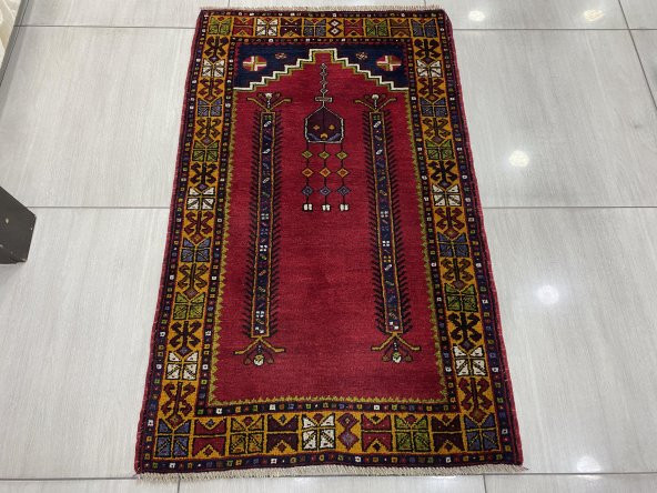 El Dokuma Seccade 77x125 Kırmızı Tek Kişilik Yün Namazlık