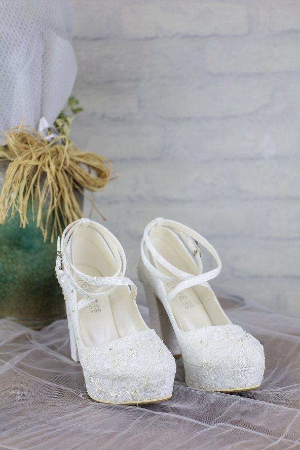 Sedef Beyaz Dantel Kumaş Topuklu Abiye Gelin Ayakkabısı - 3