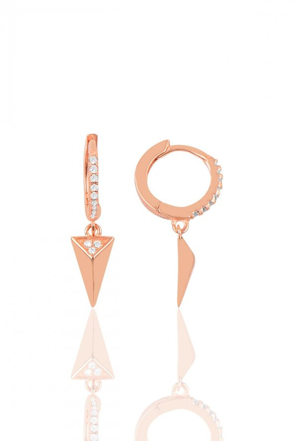 Gümüş piramit modeli halka küpe ürün görseli 1