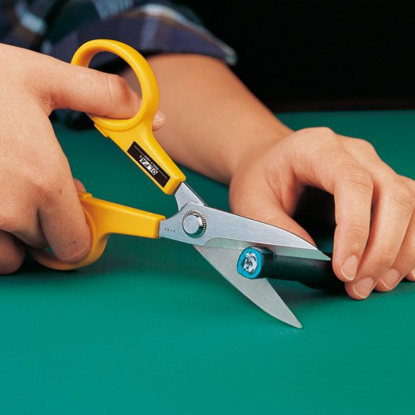 OLFA SCS-2 Paslanmaz Çelik Çok İşlevli Makas (Orta Boy - 17,8 cm) - 2