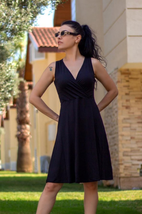 Siyah Kruvaze V Yaka Sıfır Kol Kadın Elbise 22KELBVELS
