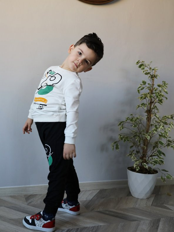 Erkek Çocuk Spor Takım - 1