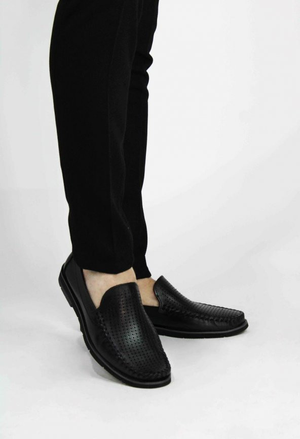 353 Hakiki Deri Delik Detaylı Klasik Erkek Ayakkabı Siyah