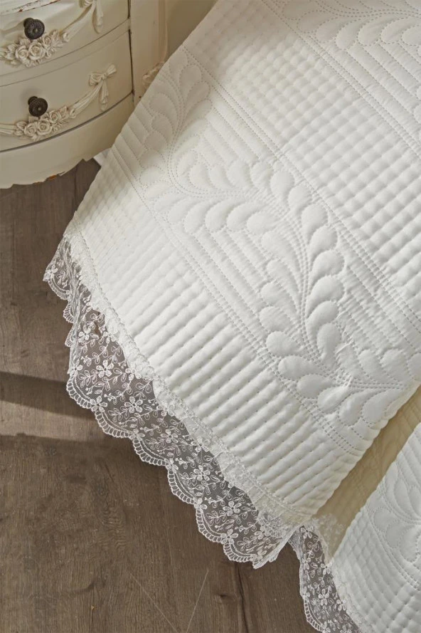 Limena Dantelli Kapitoneli Ultrasonik Çift Kişilik Yatak Örtüsü Krem - Resim 7