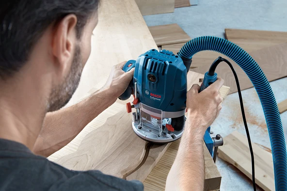 Bosch Professional GOF 130 Freze Makinesi - 4