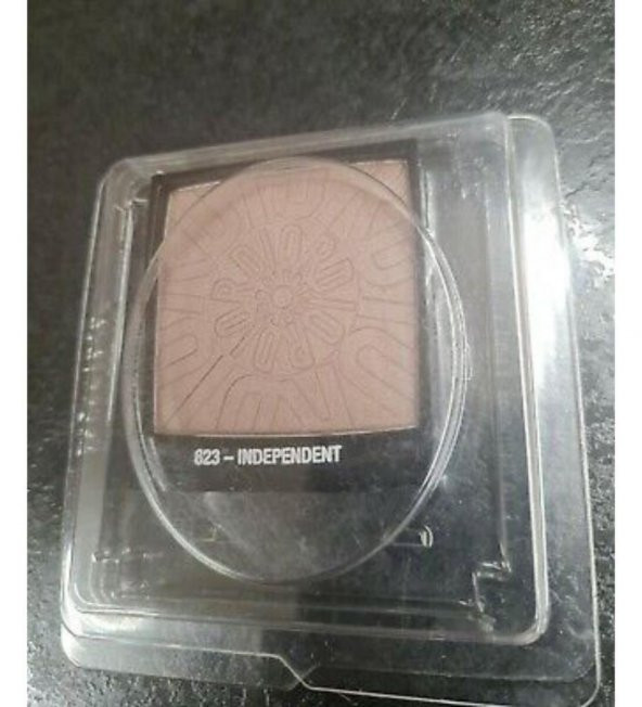 Dior Power Look Allık Refill 823-Independent