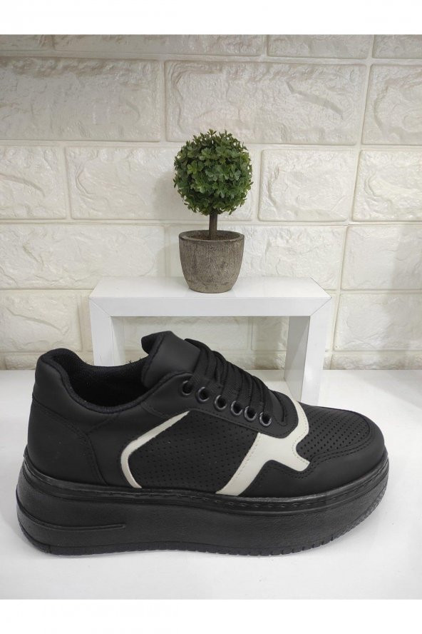 Kadın Siyah Beyaz Sneakers 5 Cm Yüksek Taban Spor Ayakkabı
