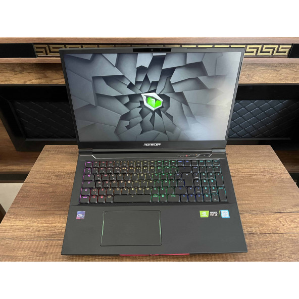 Monster Tulpar T7 V19.2 İKİNCİ EL i7 8750H 32GB 1TB SSD RTX2070 17.3" FHD - 2