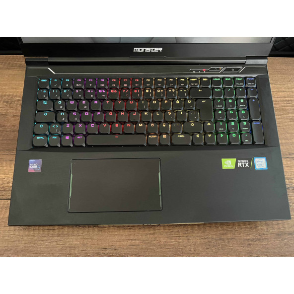 Monster Tulpar T7 V19.2 İKİNCİ EL i7 8750H 32GB 1TB SSD RTX2070 17.3" FHD - 3