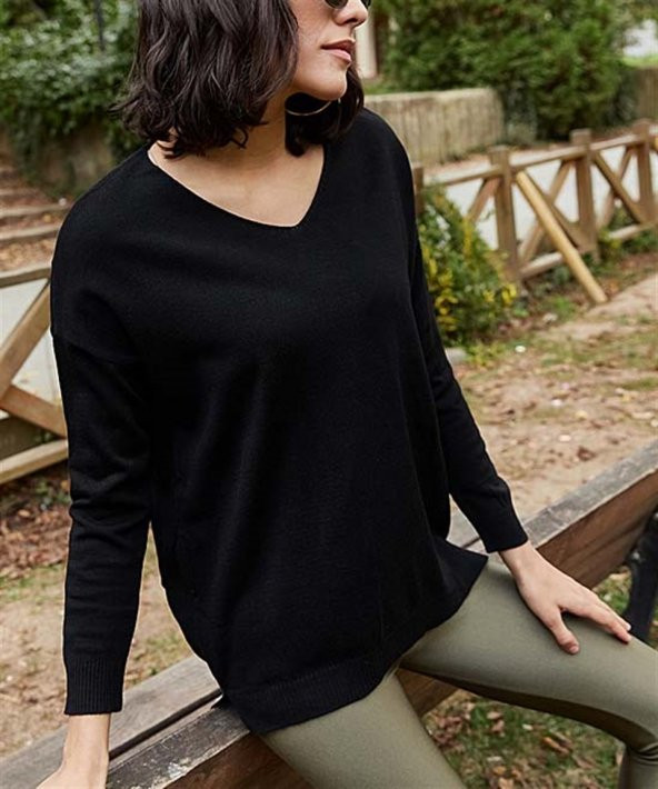 Kadın Siyah V Yaka Kazak - 2