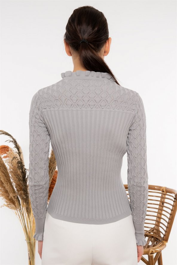 Kadın Boğazı Fırfırlı Önü Ajurlu Kazak - 4