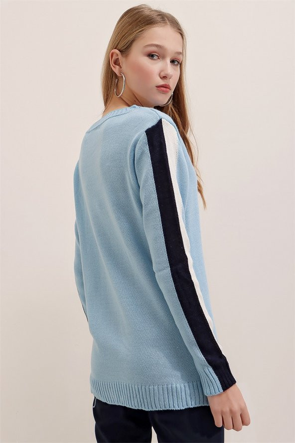 Kadın Bebe Mavi Bisiklet Yaka Şerit Kol Detaylı Kazak - 5