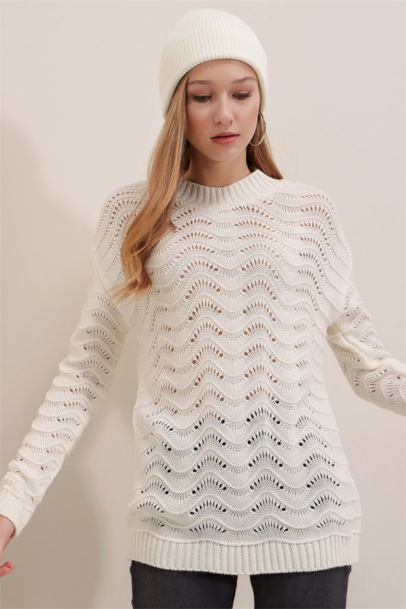 Kadın Beyaz Dalga Ajurlu Kazak - 3