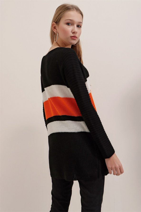 Kadın V Yaka Bloklu Kazak - 4