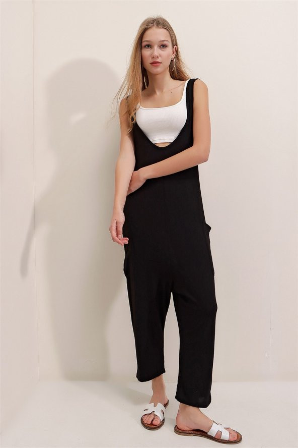 Kadın Siyah U Yaka Askılı Tulum - 3