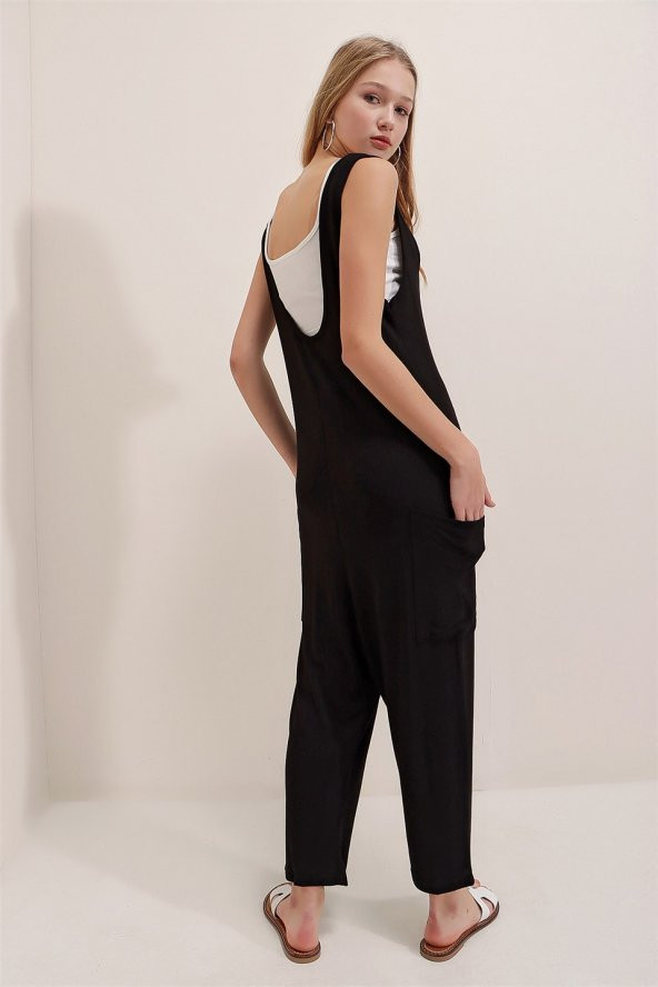 Kadın Siyah U Yaka Askılı Tulum - 5