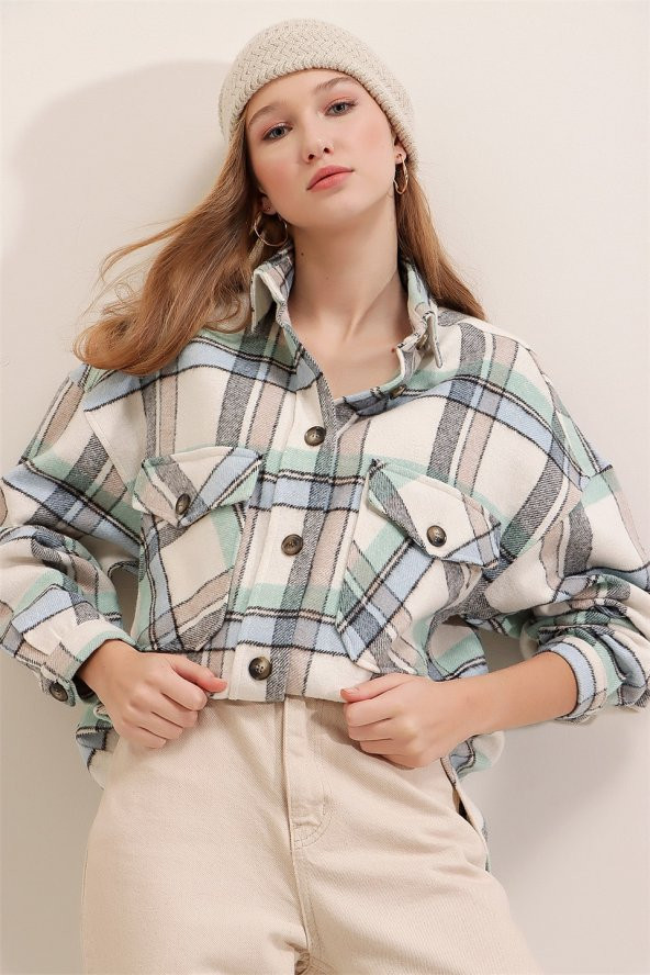 Kadın Mint Ekoseli Cepli Gömlek - 3