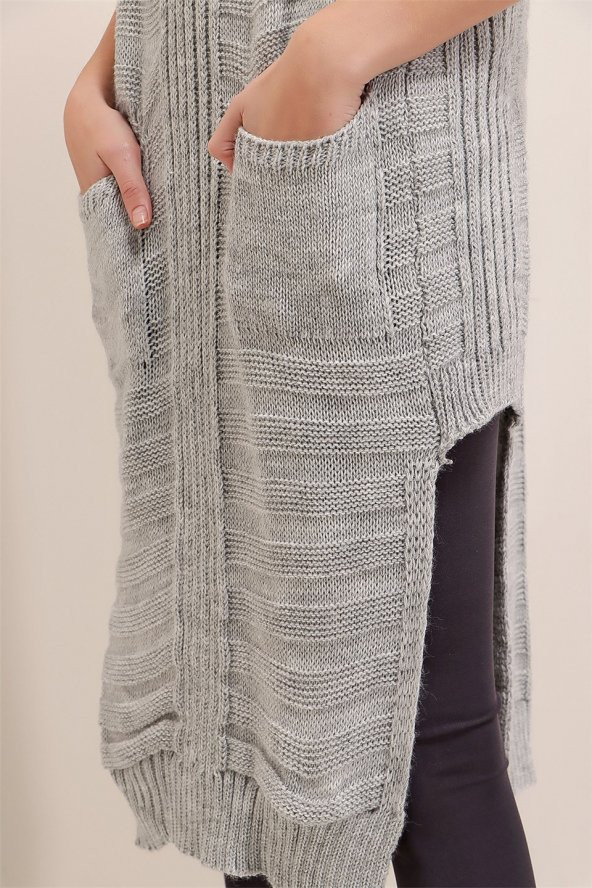 Kadın Gri V Yaka Cepli Panço - 4