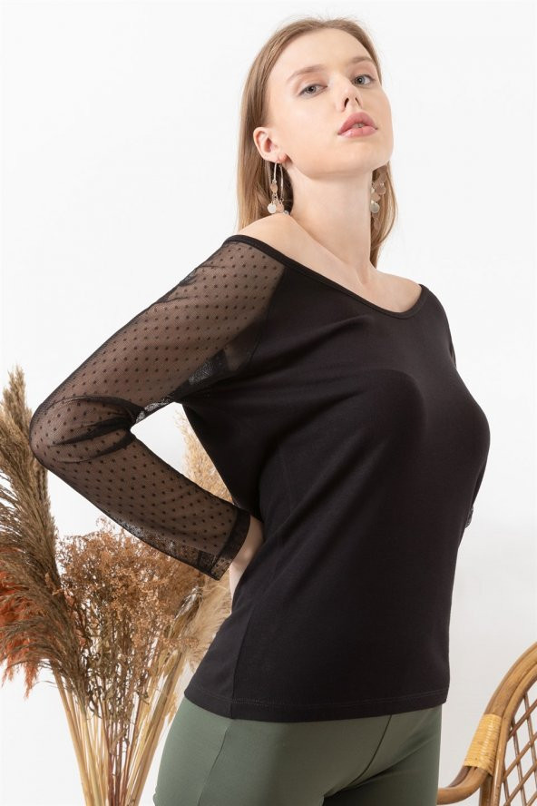 Kadın Siyah Kayık Yaka Kolu Tüllü Bluz - 3