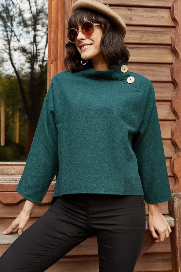 Kadın Yakası Düğme Detaylı Zümrüt Yeşili Bluz