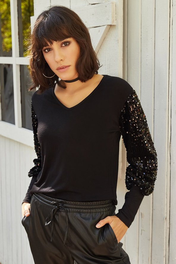 KOLU PUL PAYET V YAKA BLUZ