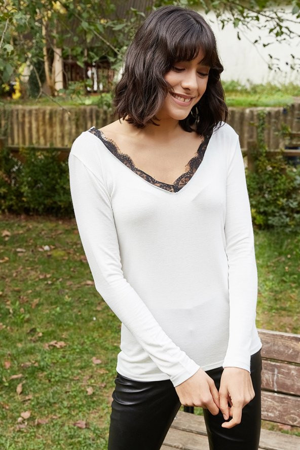 DANTEL DETAYLI V YAKA BLUZ - 3