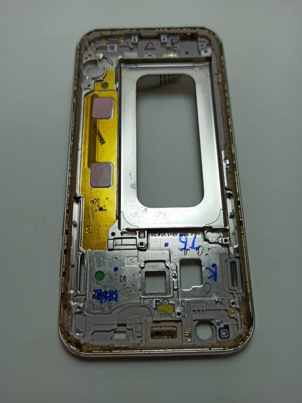 Samsung A320 Orta Çıta - 2