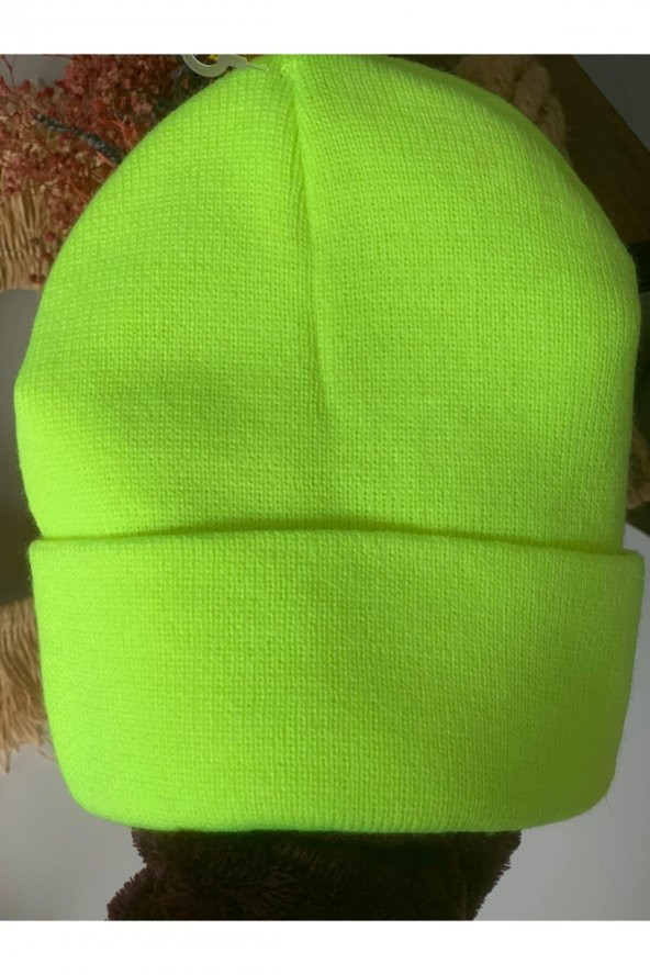 Neon Yeşil Bere - 3