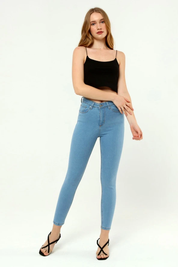Kadın Yüksek Bel Buz Mavisi Mom Jeans Kot Pantolon