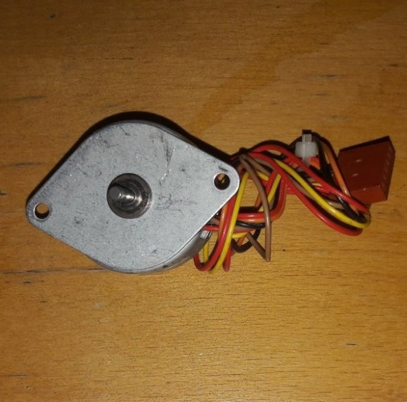 Step Motor - PF35T-48114 - Resim 3