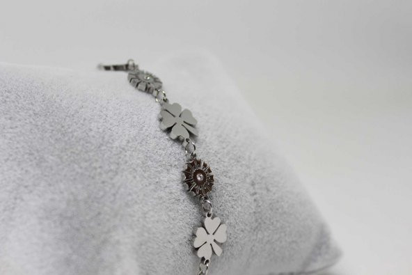 Kararmaz Çelik Bileklik Zirkon Taşlı Yonca Temalı Gümüş Renk (22005) ürün görseli