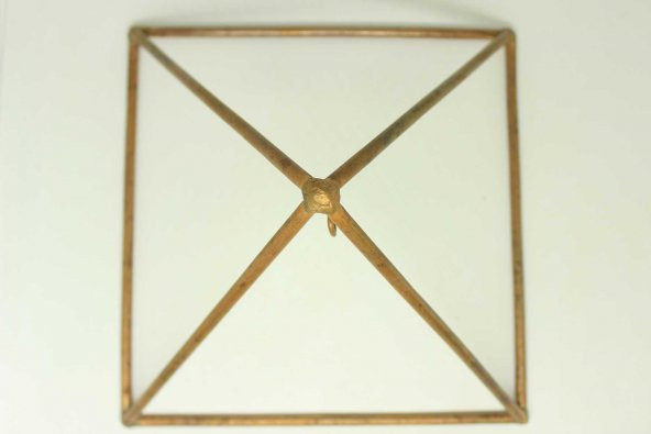 Bakır Piramit KEOPS El Yapımı Askı Özellikli - Resim 2