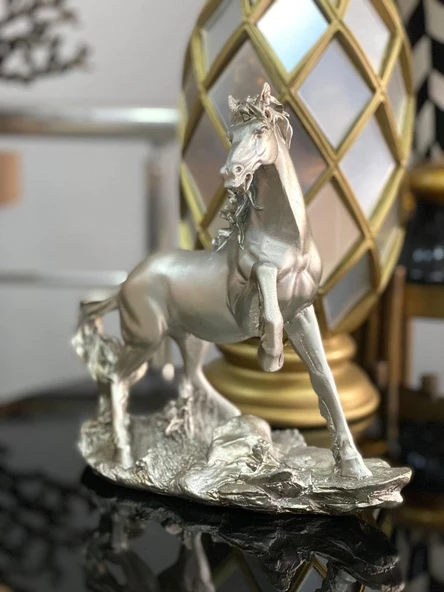 Dekoratif At Biblo - 5