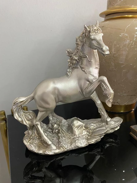 Dekoratif At Biblo - 4