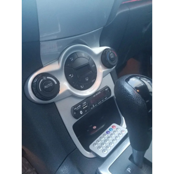 Ford Fiesta Bluetoothlu Oto Teyp Usbsd Çevirici Aux Kumandalı