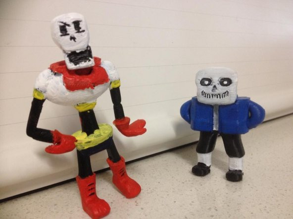 İskeleti Sans Plastik Aparat - 3